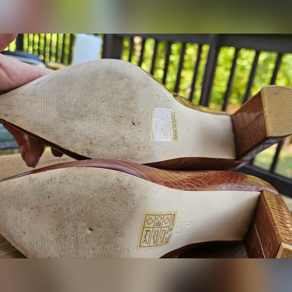 SIMMI London Dakota Tan Croc Print Ruched Knee Boots. Size 6 - Picture 13 of 14